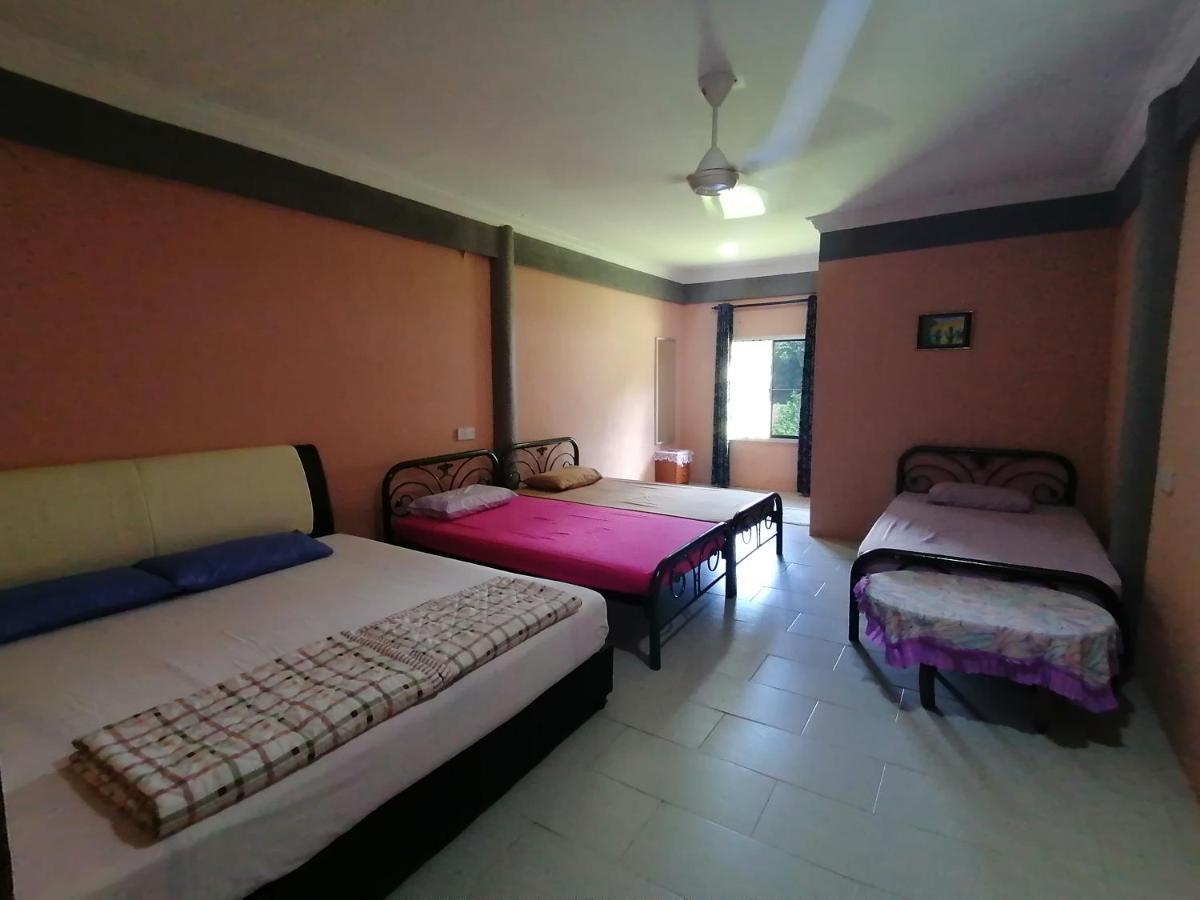 Mulu Diana Homestay Buitenkant foto