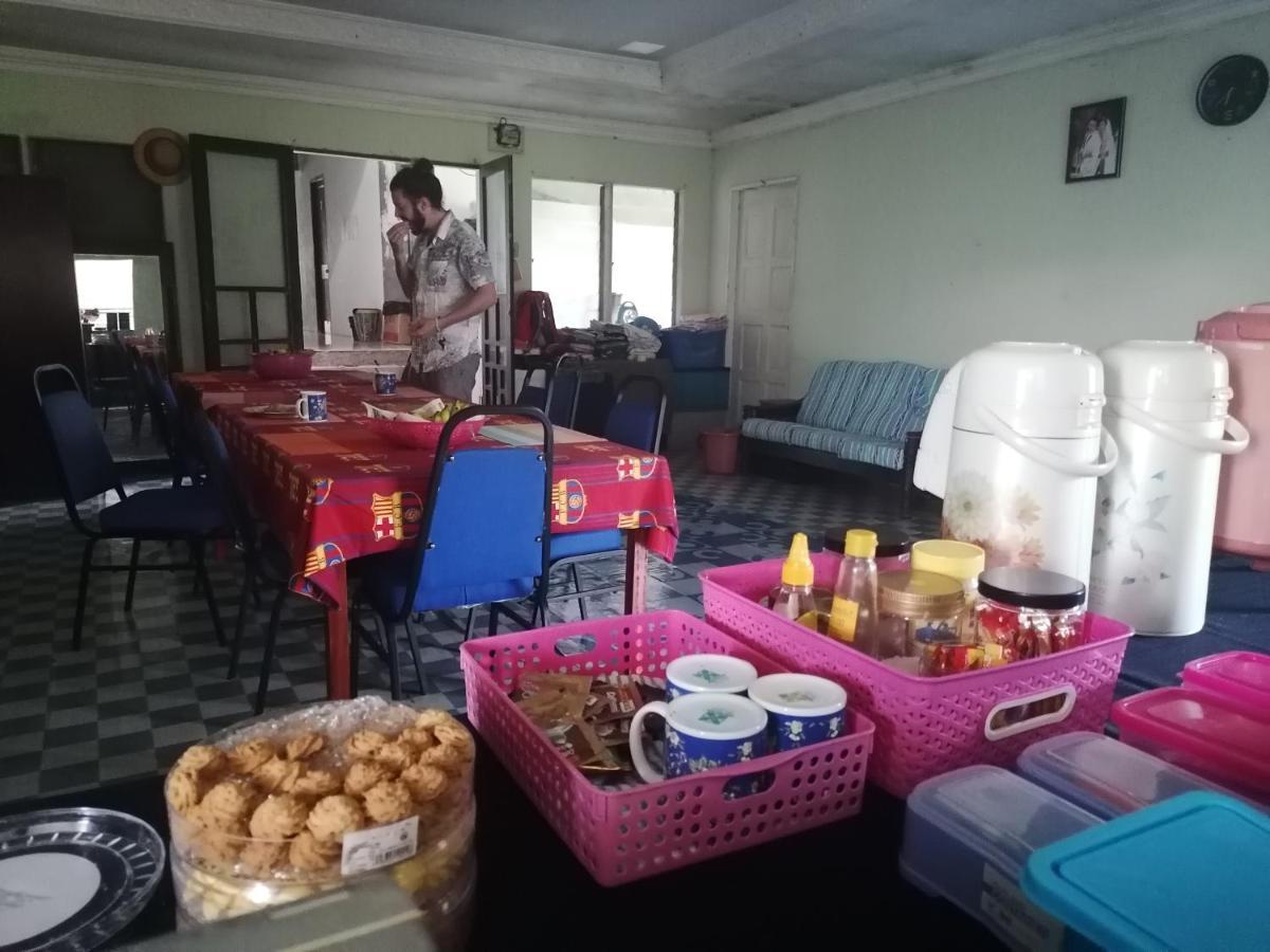 Mulu Diana Homestay Buitenkant foto